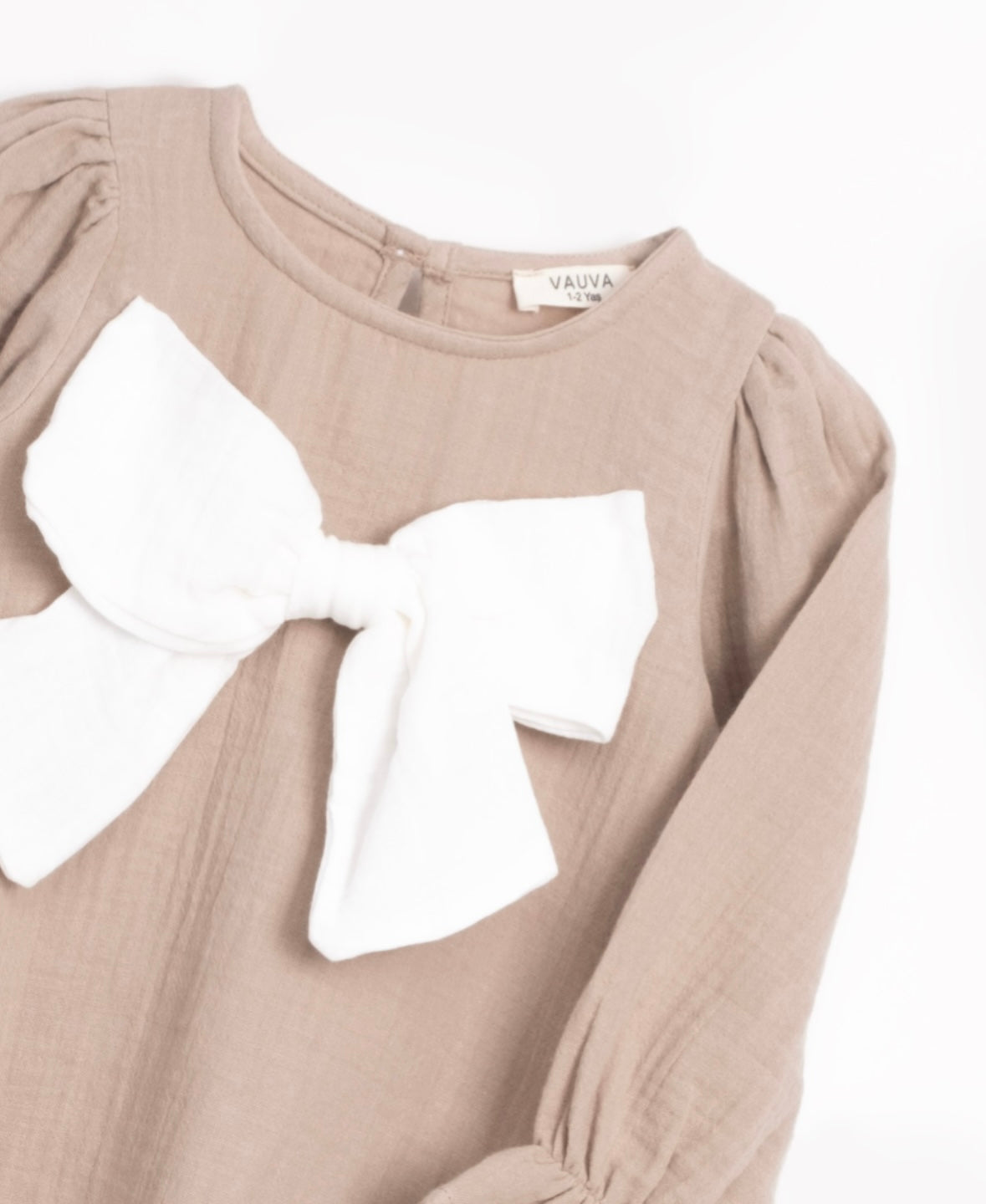 Charlotte Jurkje- Beige met Grote Strik