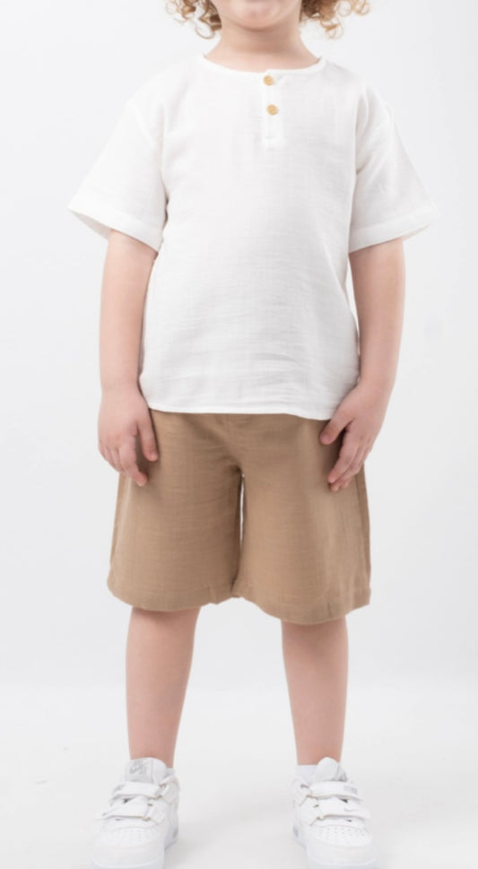 Luchtig Kinder Set – Ecru Shirt & Karamel Shorts